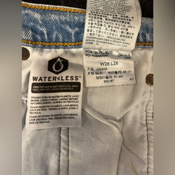 LEVI'S Women's 501 Jeans Size W26 / L26 - Light Blue, Button Fly, Quality - Picture 16 of 16